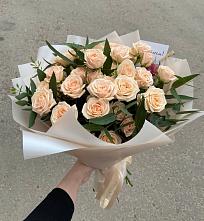 Букет Кремовые розы Латте в Верхний Баскунчак
