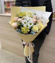 Букет цветов из:  Альстромерии, Розы и Хризантемы в Верхний Баскунчак