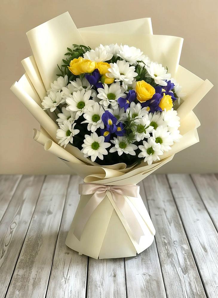 Букет цветов из: Ирисы, Хризантемы и Розы в Верхний Баскунчак