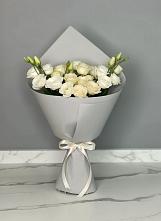 Букет цветов из:  Розы и Лизиантусы в Верхний Баскунчак